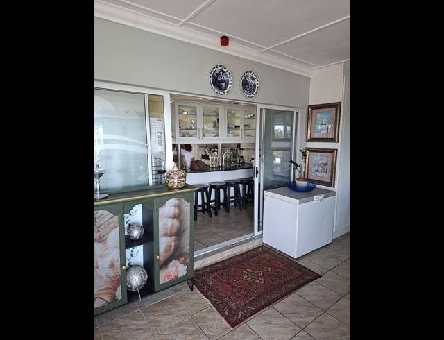 4 BEDROOM FREEHOLD FOR SALE IN PALM BEACH